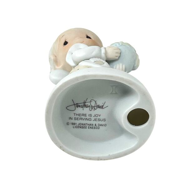Enesco Jonathan and David Figurine "There Is Joy In Serving Jesus" 1981 - Picture 6 of 7